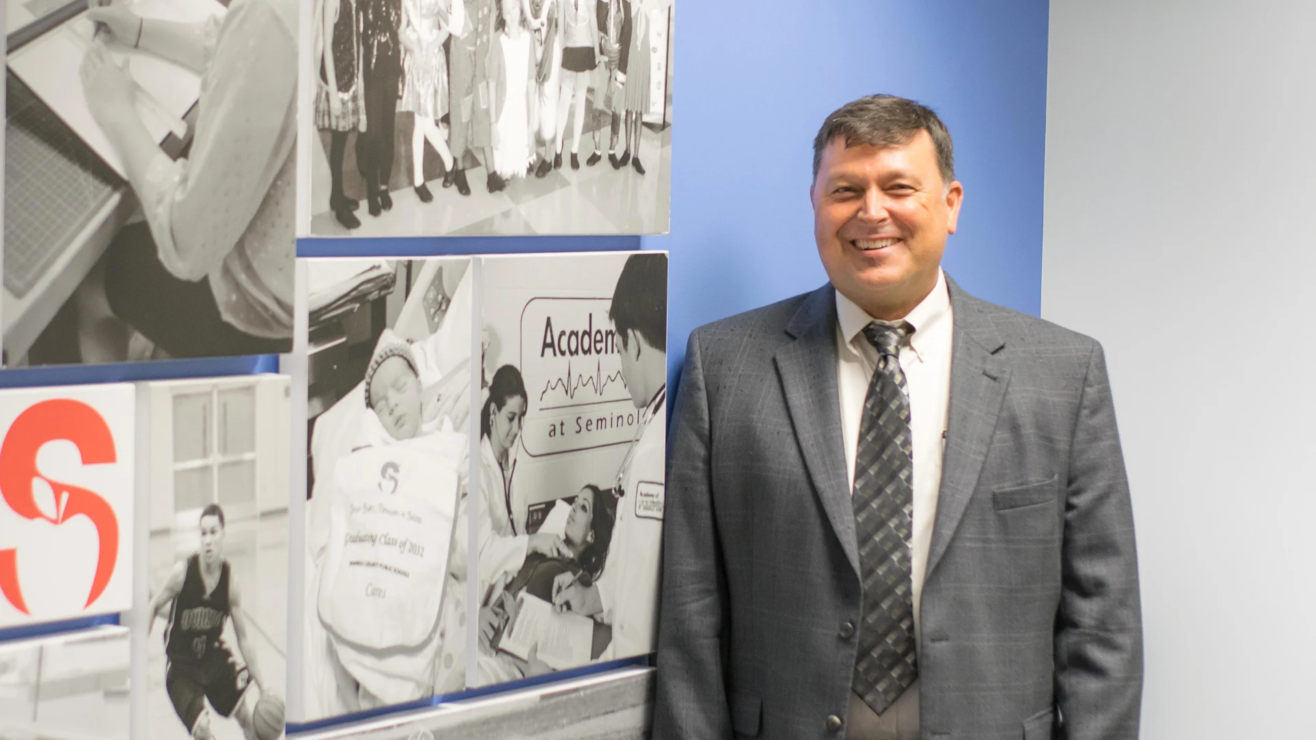 Florida District Improves District Branding with SIS